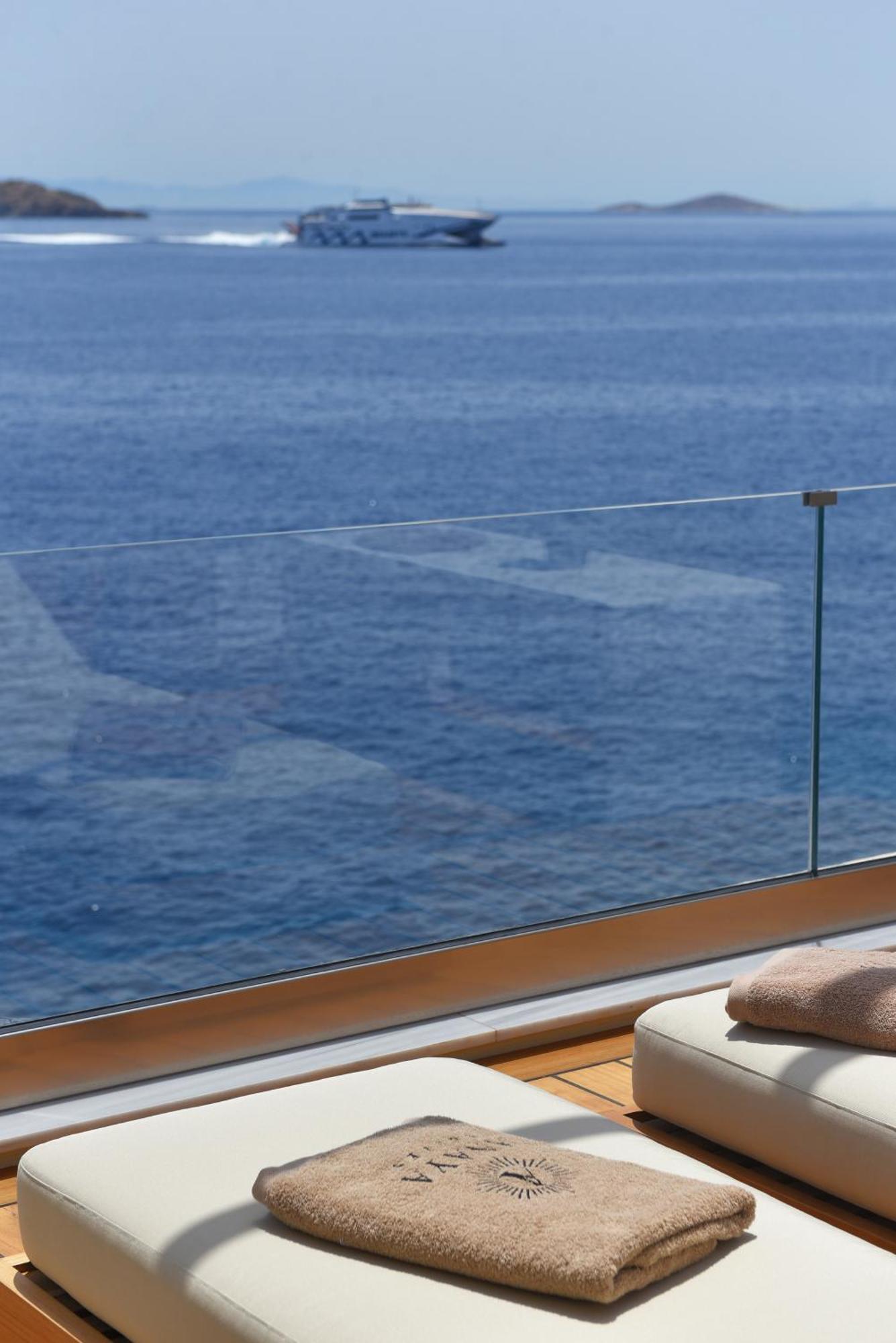 Anaya Suites Ermoupoli Bagian luar foto