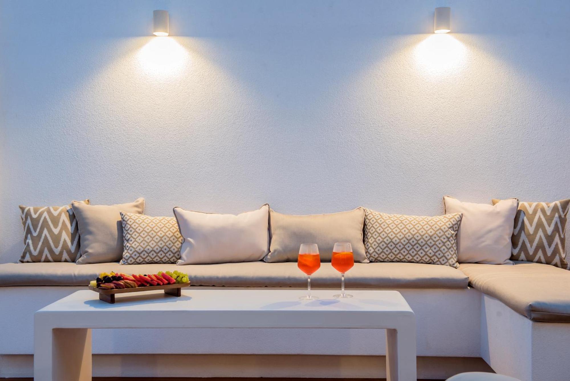 Anaya Suites Ermoupoli Bagian luar foto