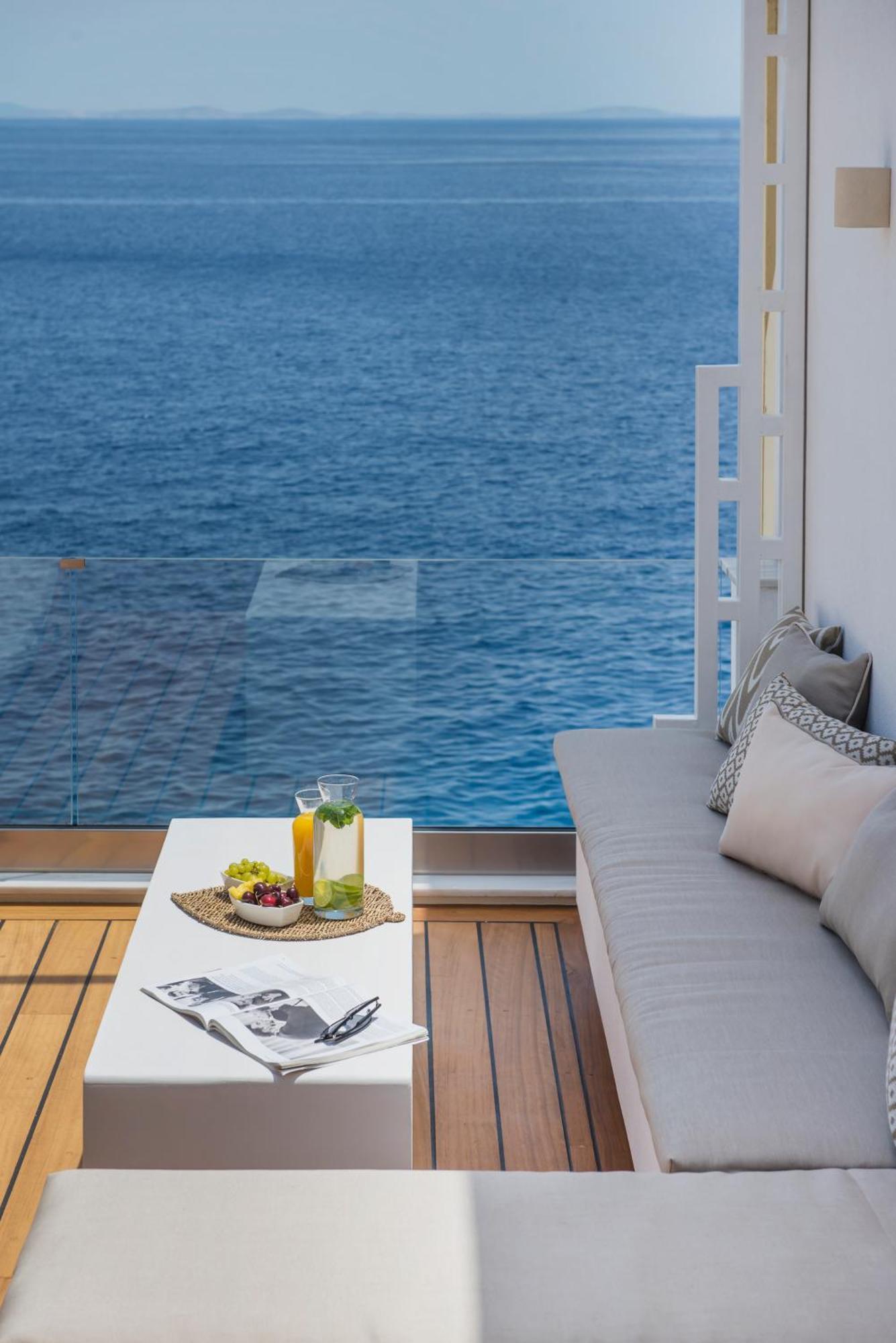 Anaya Suites Ermoupoli Bagian luar foto