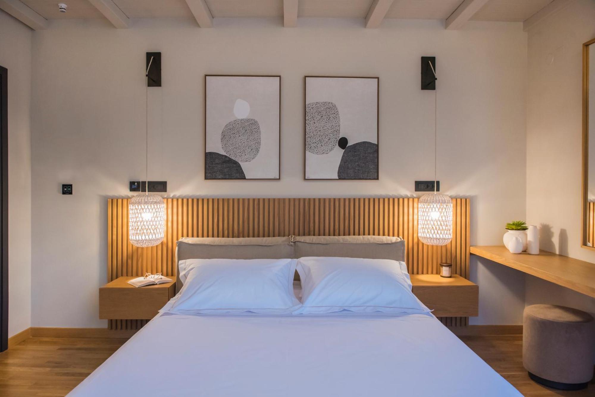 Anaya Suites Ermoupoli Bagian luar foto