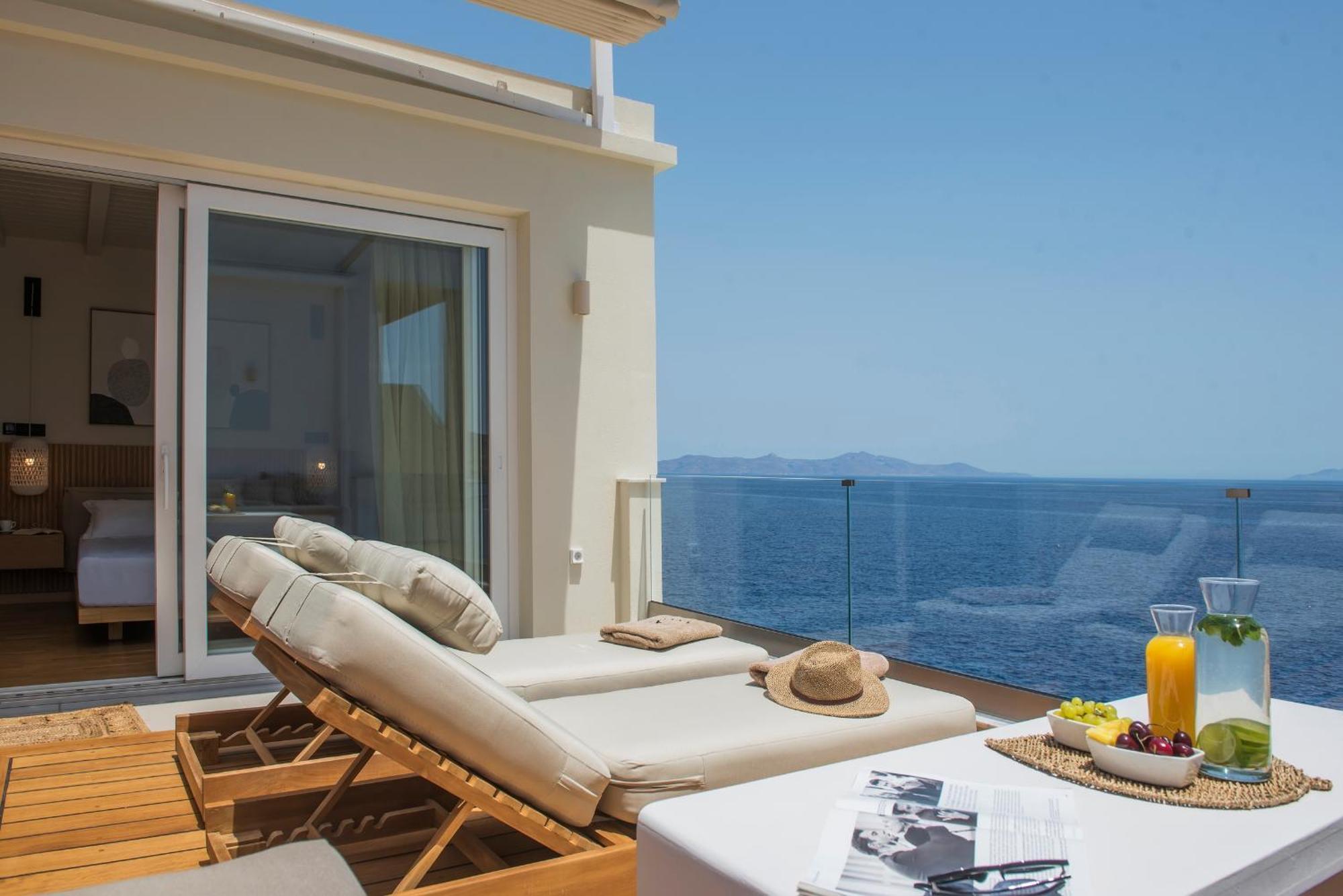 Anaya Suites Ermoupoli Bagian luar foto