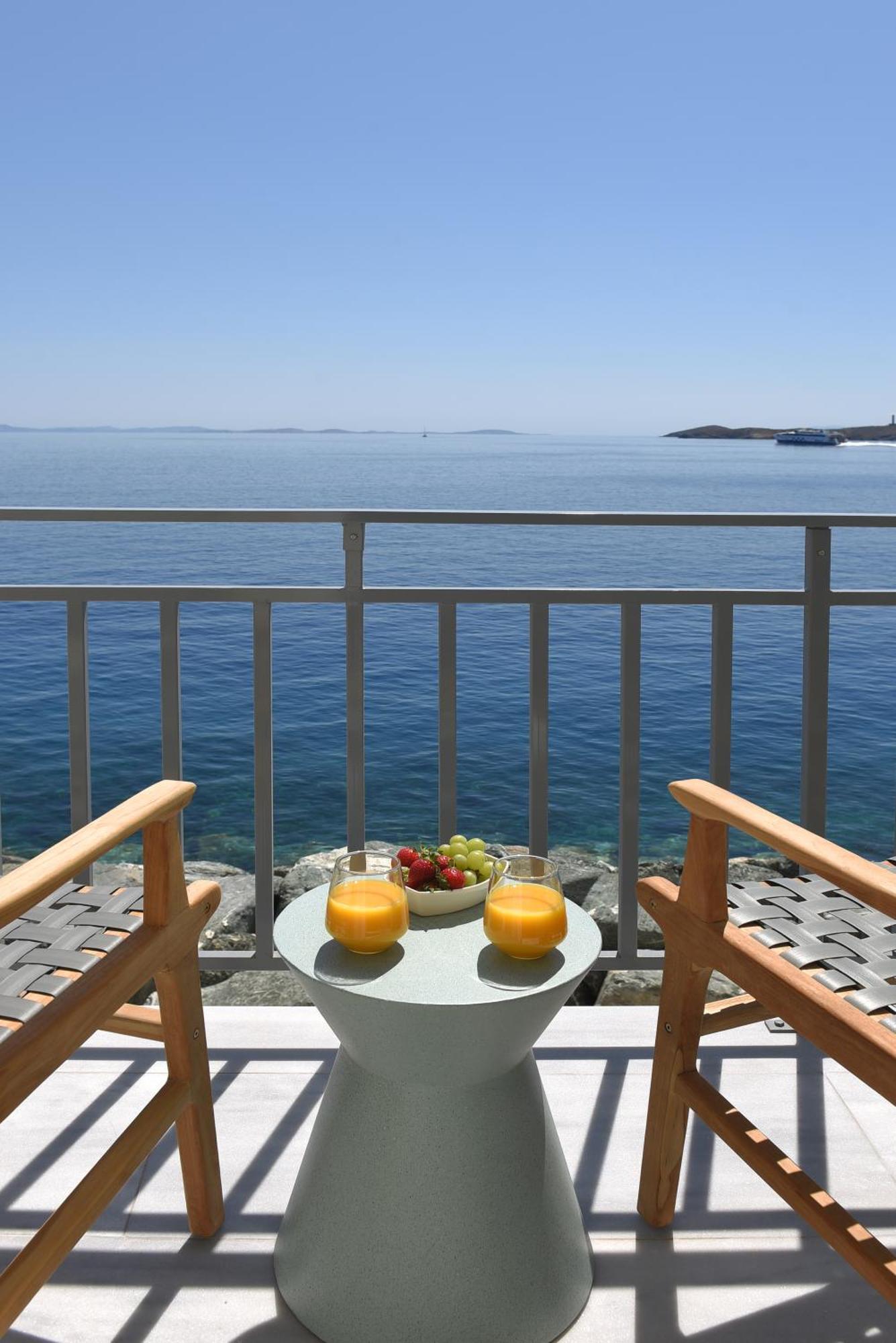 Anaya Suites Ermoupoli Bagian luar foto